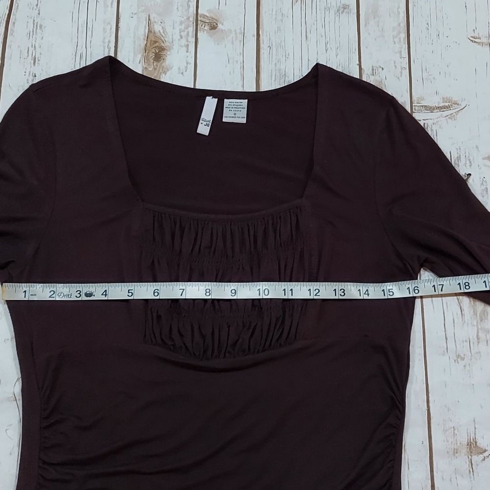 Sami & Jo Rayon Ruched Top - Picture 8 of 10